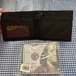 Hundred dollar bill Wallace brand new never used